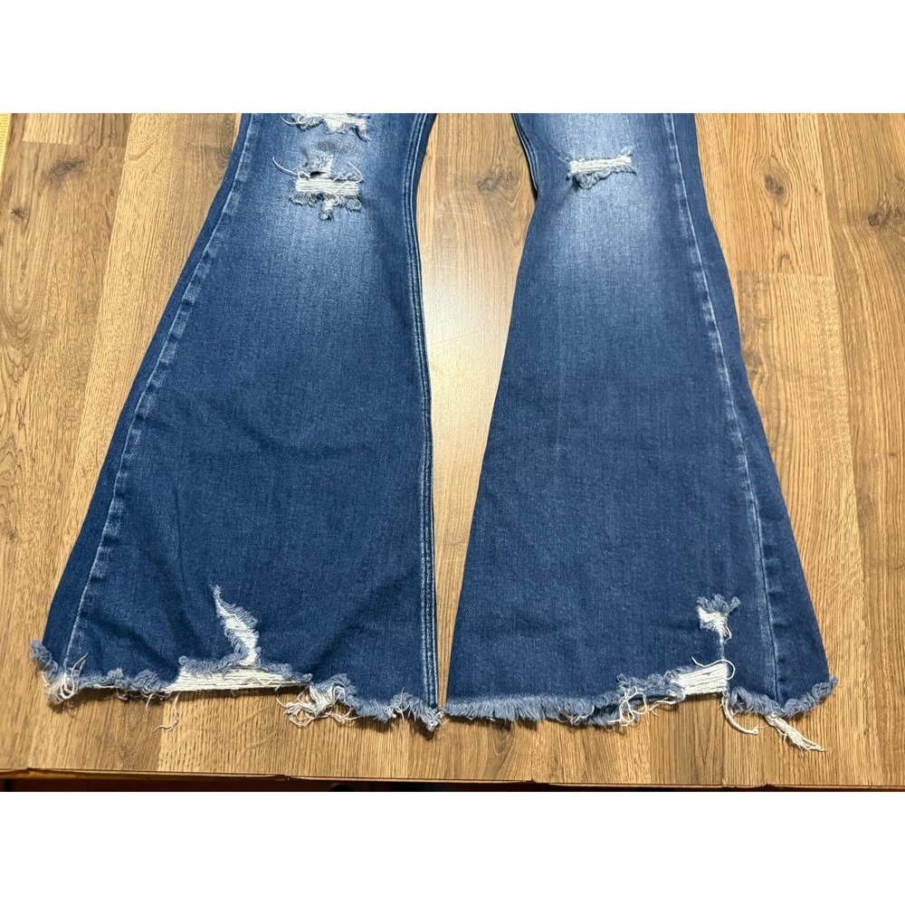KanCan Jeans Women's Size 28 Blue Denim Flared Leg Distressed High Rise Pockets - Picture 2 of 14